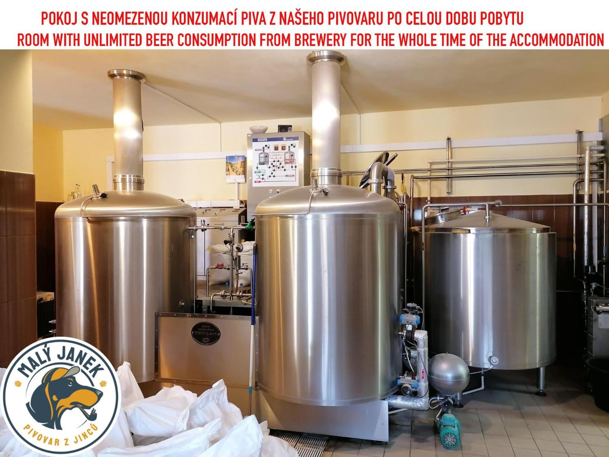 Penzion Eska S Pivovarem Mj Jince 外观 照片